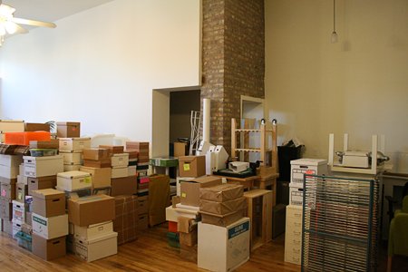 Moving-in/Moving-out